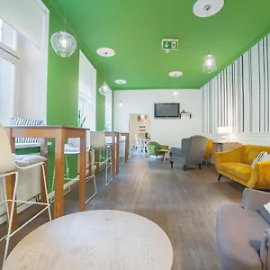 Dizzy Daisy Hostel Krakkó